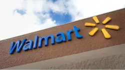 Man fatally stabbed in homeless encampment behind Walmart in Logan Heights